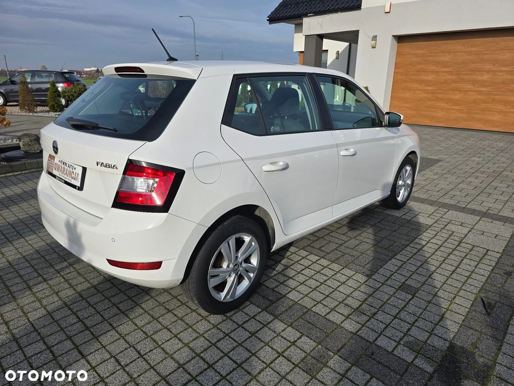 Skoda Fabia 1.0 Ambition - 6
