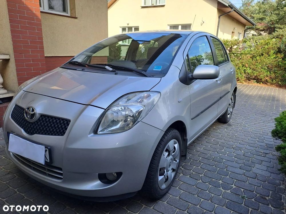 Toyota Yaris - 3