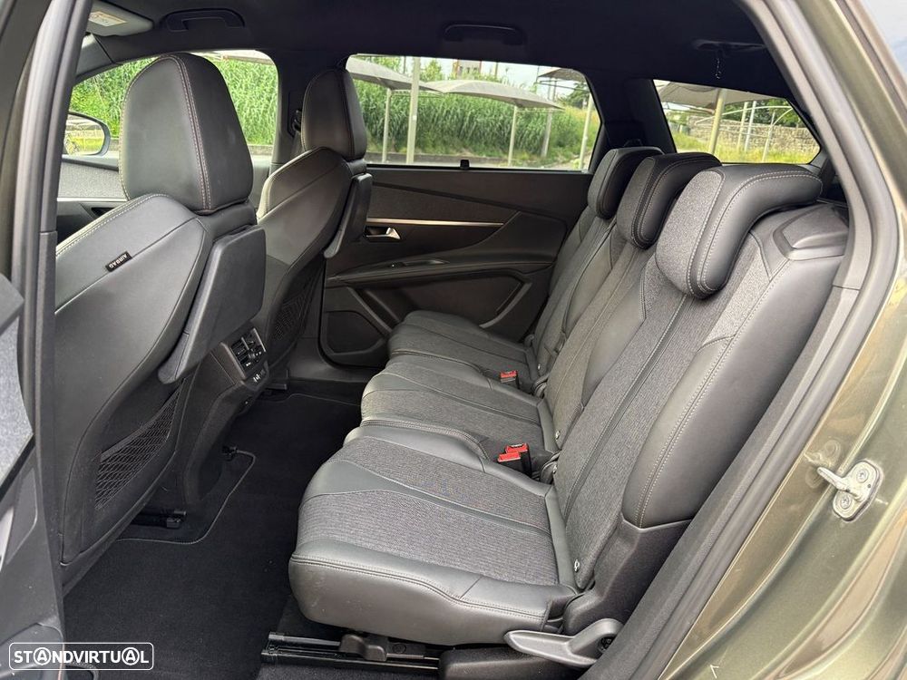 Peugeot 5008 1.5 BlueHDi GT Line J19 EAT8 - 17