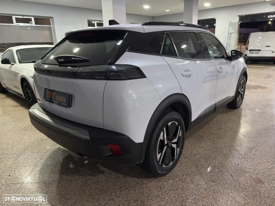 Peugeot 2008 1.2 PureTech Allure - 32