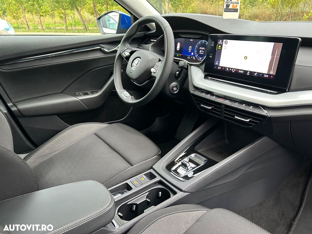 Skoda Octavia 2.0 TDI DSG Tour - 13