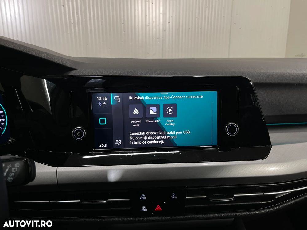 Volkswagen Golf 1.0 TSI Life - 16