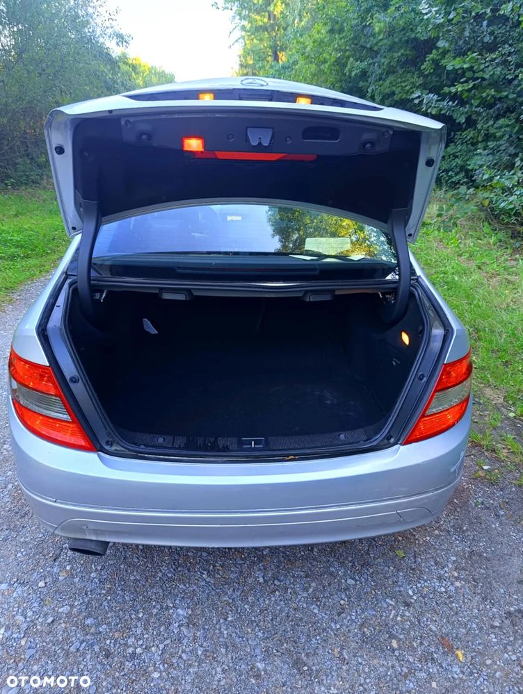 Mercedes-Benz Klasa C 200 Kompressor Avantgarde - 3