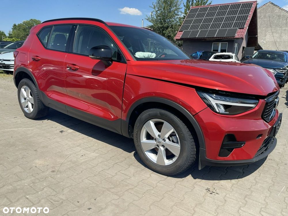 Volvo XC 40 B4 B AWD Geartronic RDesign - 3
