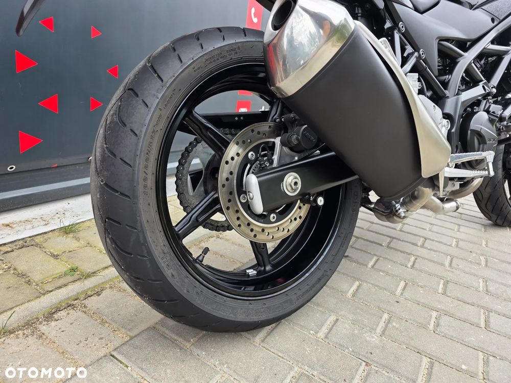 Suzuki SV - 20