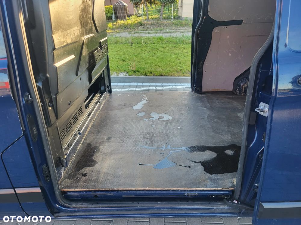 Ford Transit - 28
