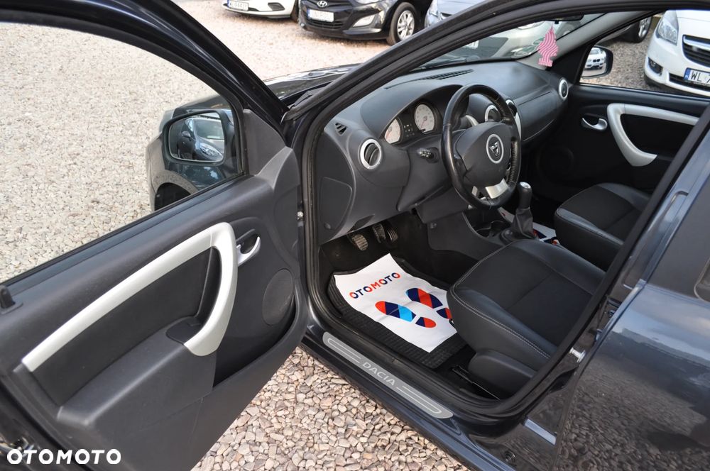 Dacia Sandero 1.6 Laureate BL - 12