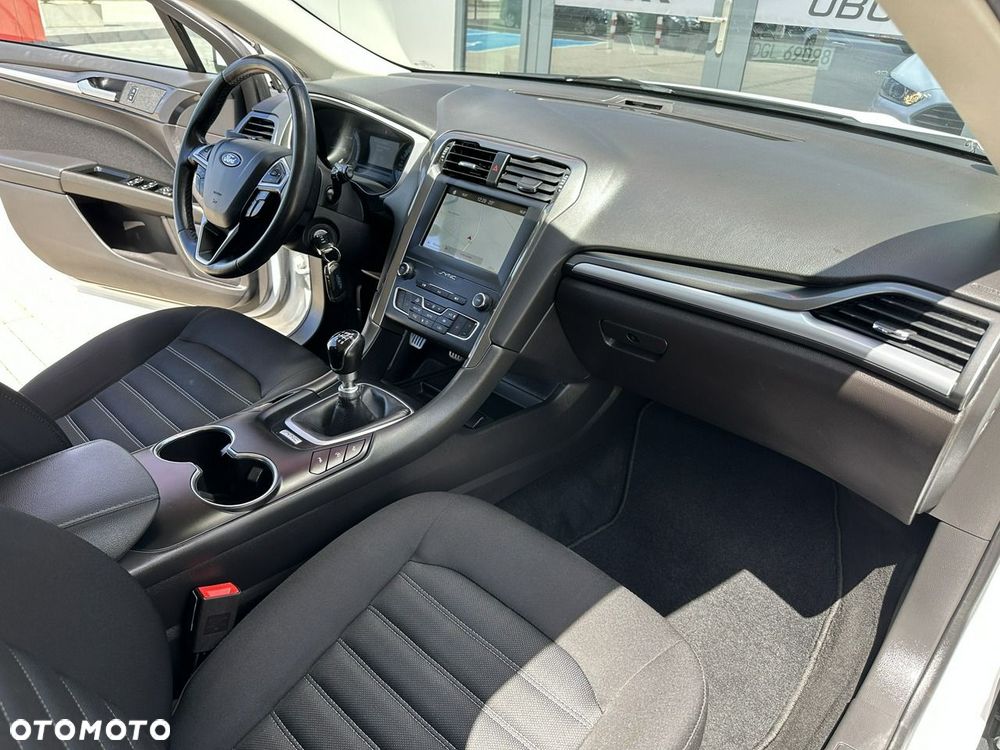 Ford Mondeo SW 2.0 TDCi Titanium - 16