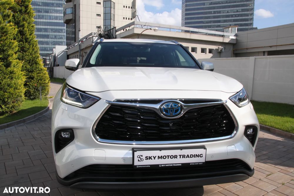 Toyota Highlander 2.5 L Dynamic Force 248CP Executive Metallic - 3