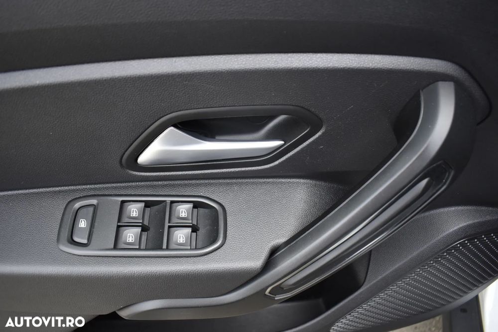 Dacia Duster 1.5 Blue dCi 4WD Comfort - 27