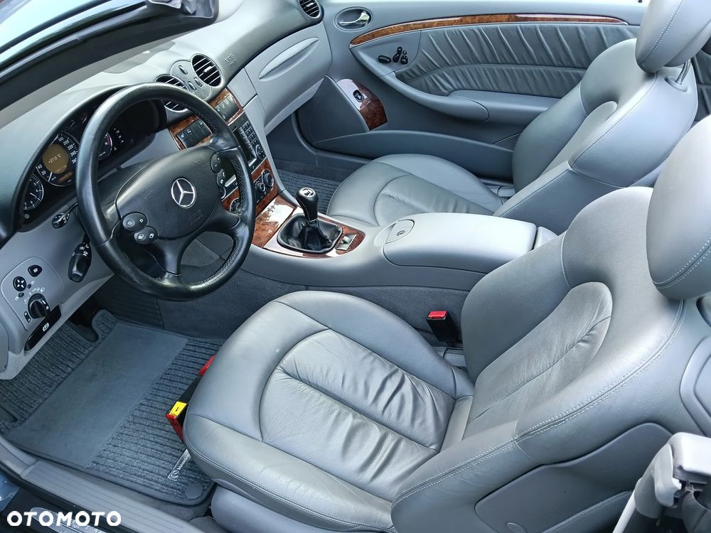 Mercedes-Benz CLK 280 Elegance - 30