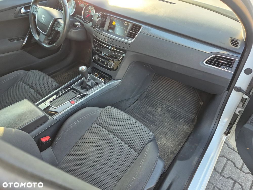 Peugeot 508 BlueHDi 150 Stop&Start Style - 11