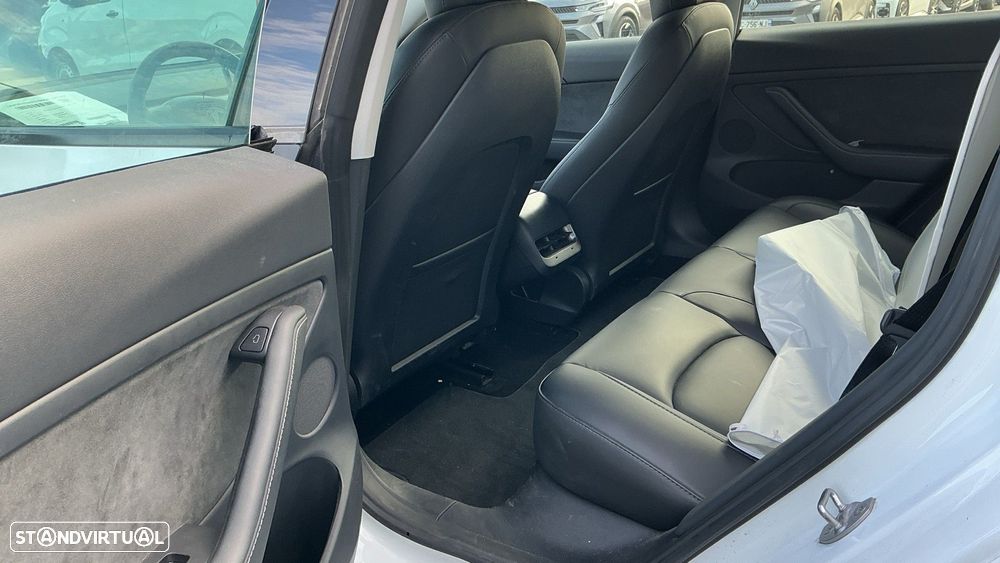 Tesla Model 3 Tração Traseira Standard - 4