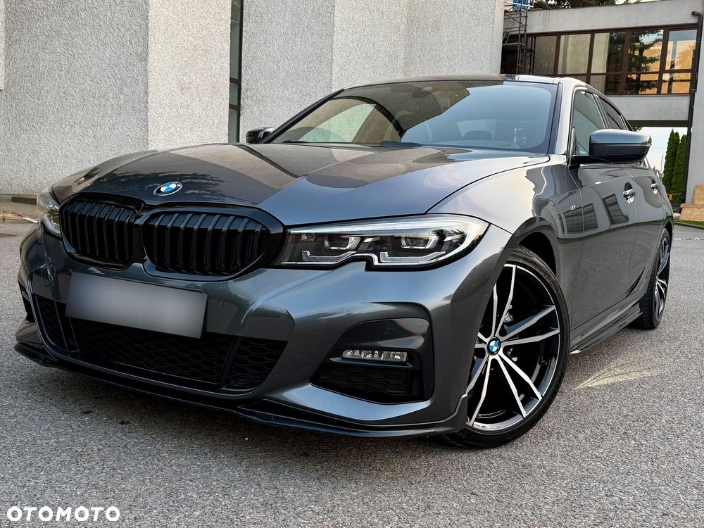 BMW Seria 3 318d M Sport Shadow - 1
