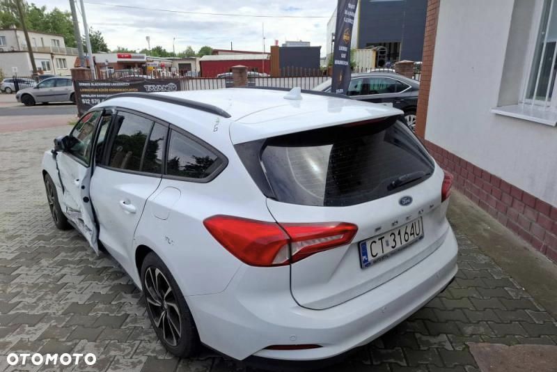 Ford Focus ver-1-5-ecoblue-trend - 4