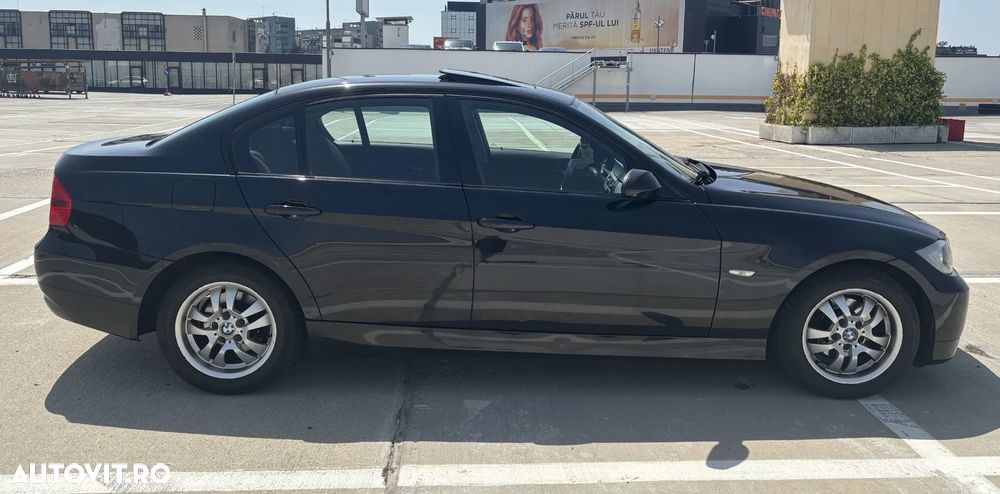BMW Seria 3 318d - 12
