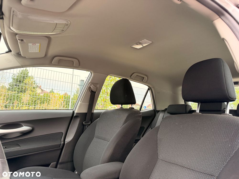 Toyota Auris - 37