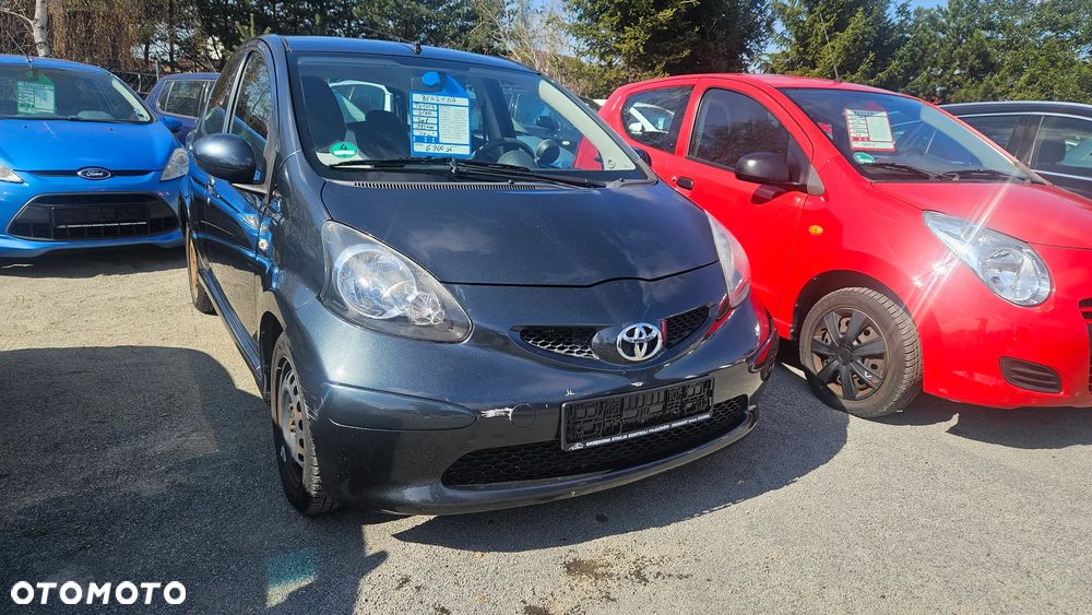 Toyota Aygo - 1