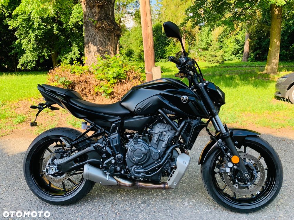 Yamaha MT - 2