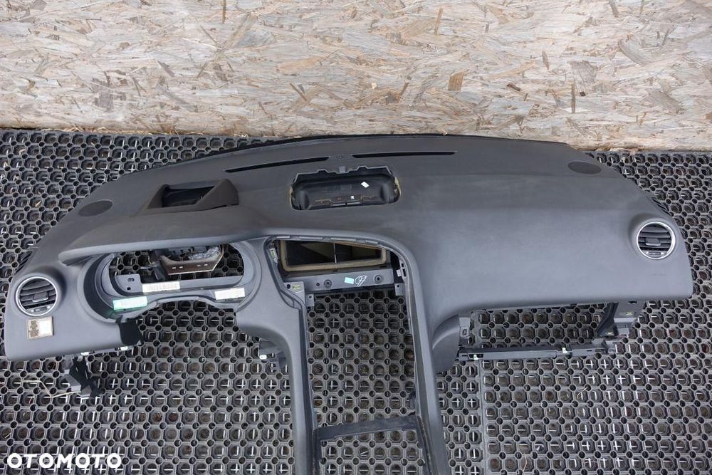 DESKA ROZDZIELCZA NAVI HEAD UP EUROPA OEM PEUGEOT 5008 I - 8