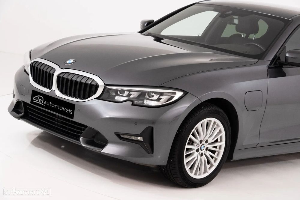 BMW 320 e Corporate Edition Auto - 11