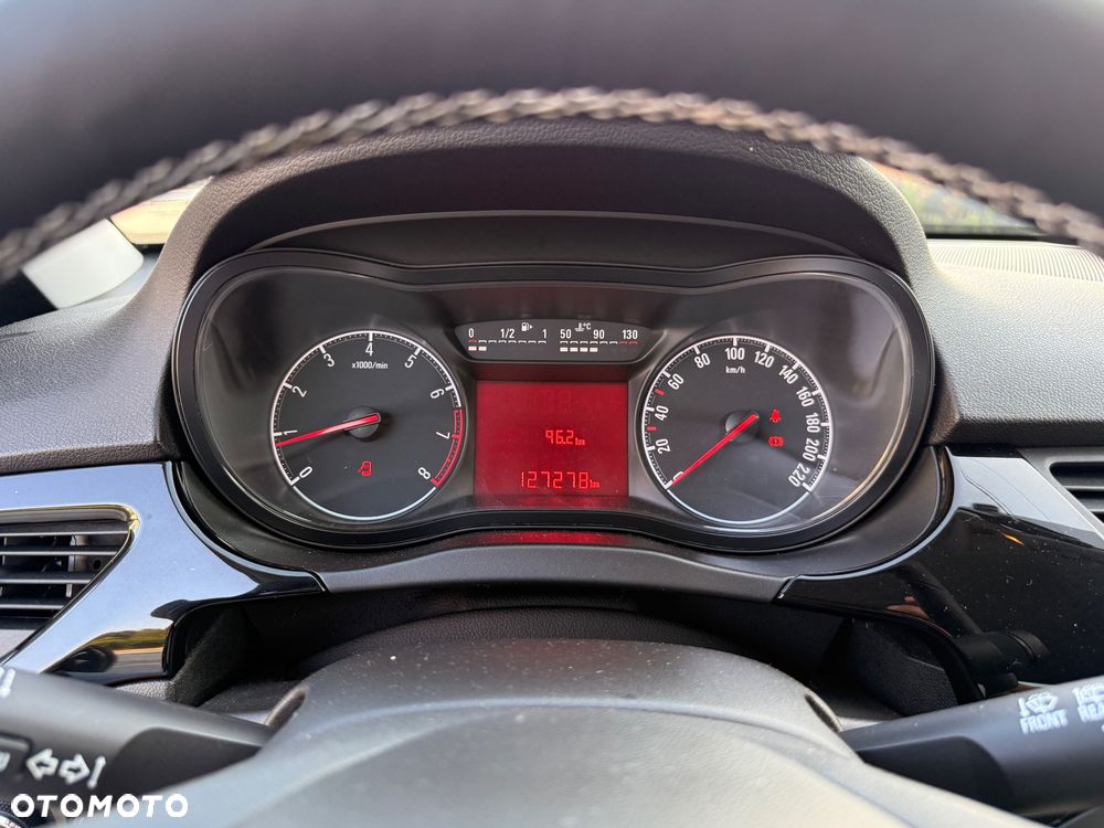 Opel Corsa 1.4 Cosmo - 31