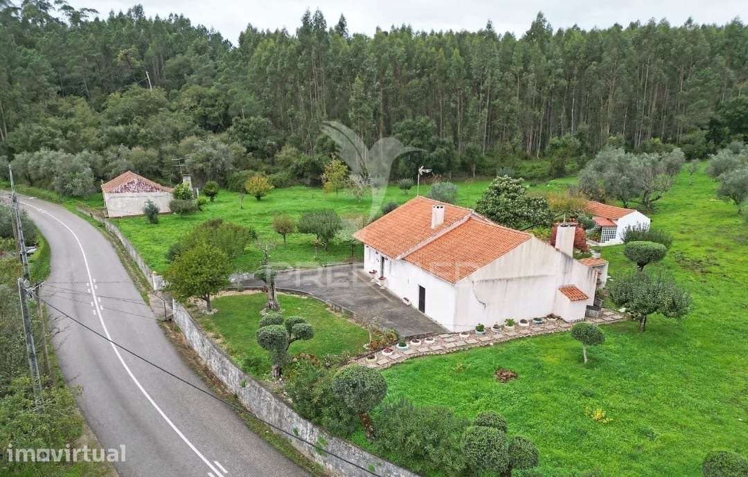Moradia T3 Térrea | Lote de 1.500 m² | Vista Panorâmica | Garagem,... - Grande imagem: 3/36
