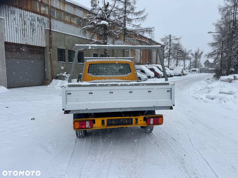 Volkswagen T5 - 6
