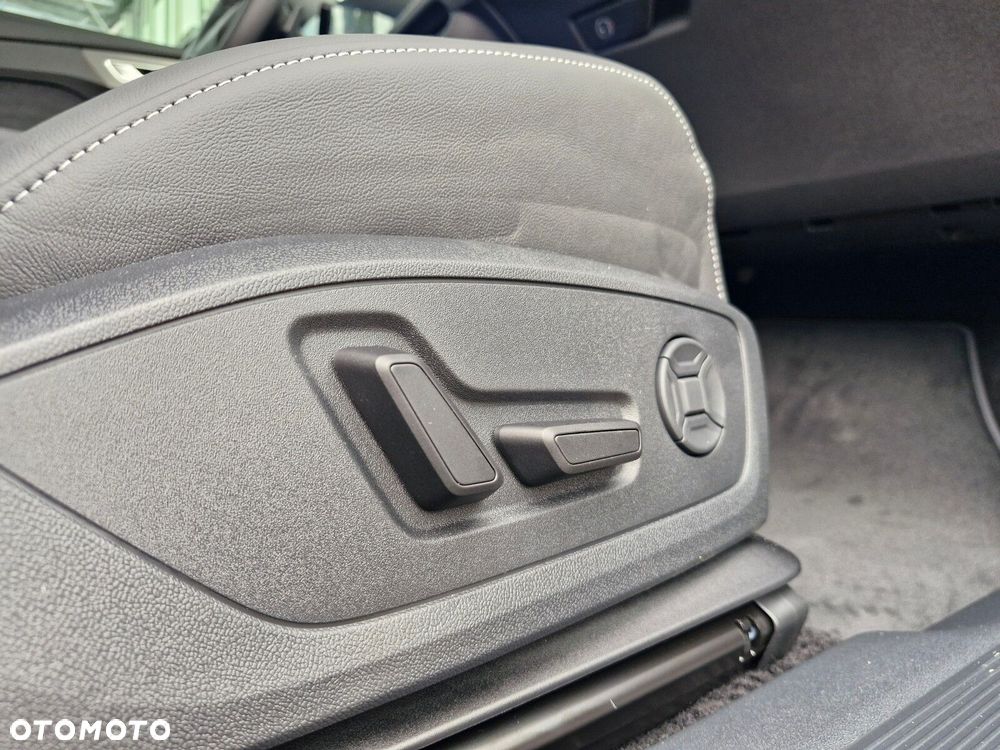 Audi Q4 Sportback e-tron - 16