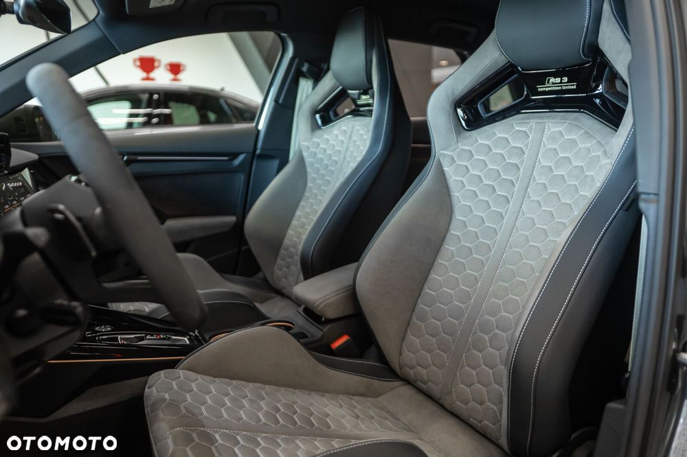 Audi RS3 Sportback - 10