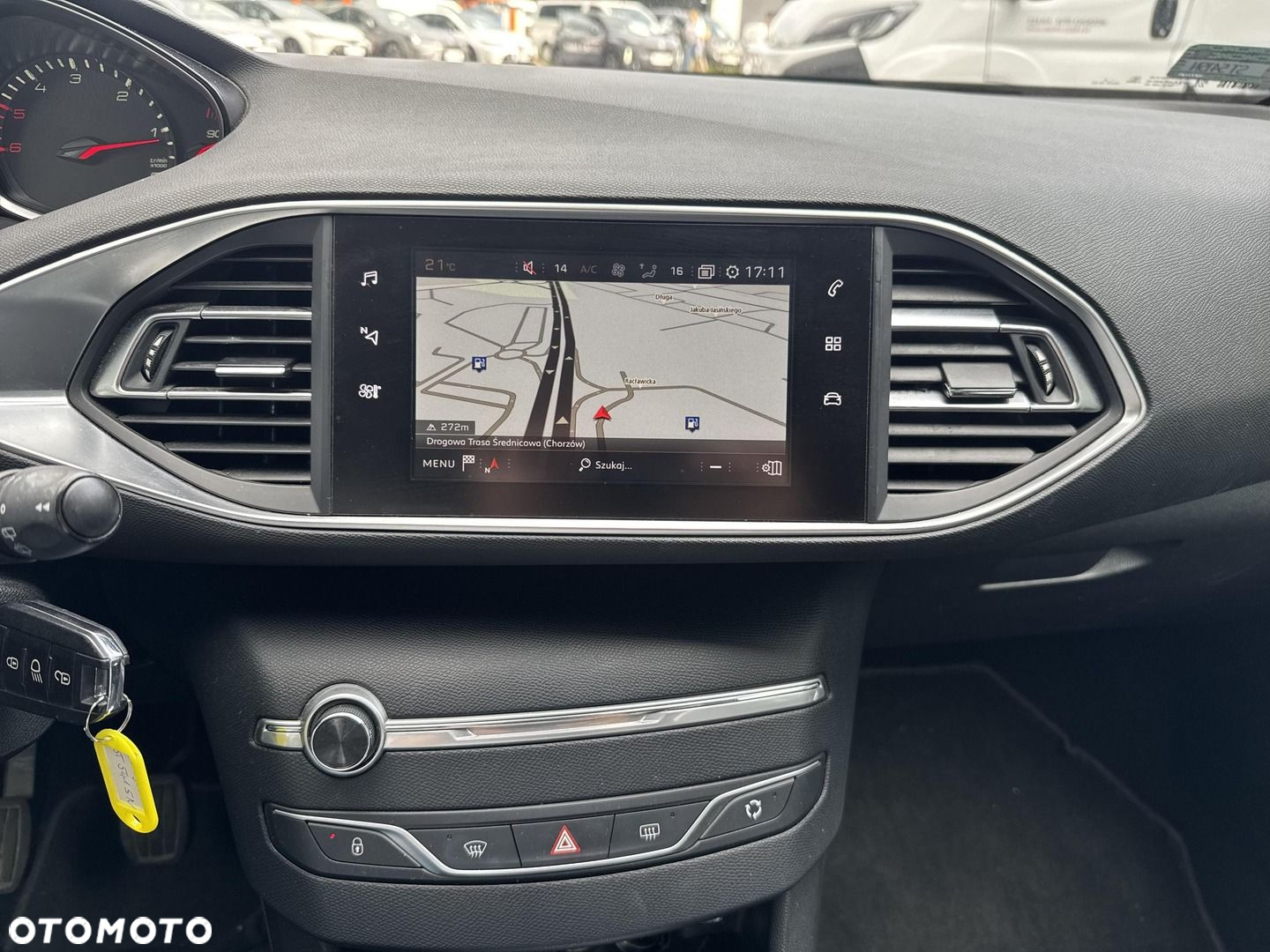 Peugeot 308 SW 1.5 BlueHDi Active S&S - 15