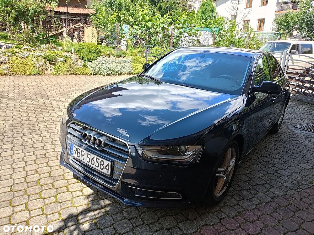 Audi A4 Limousine 2.0 TDI DPF multitronic Ambiente - 1
