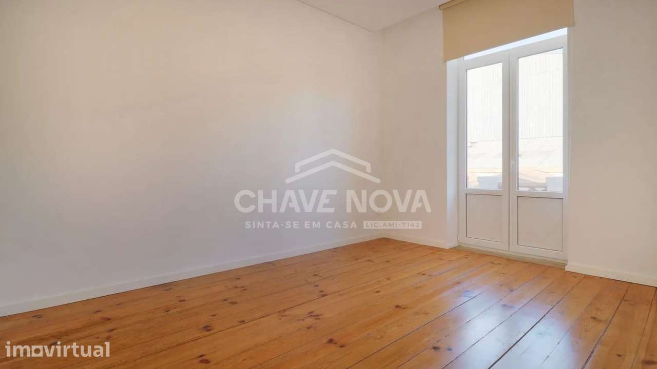 Moradia T3 totalmente renovada na Via Sacra – Porto Refª SD/04761/RS - Grande imagem: 2/33