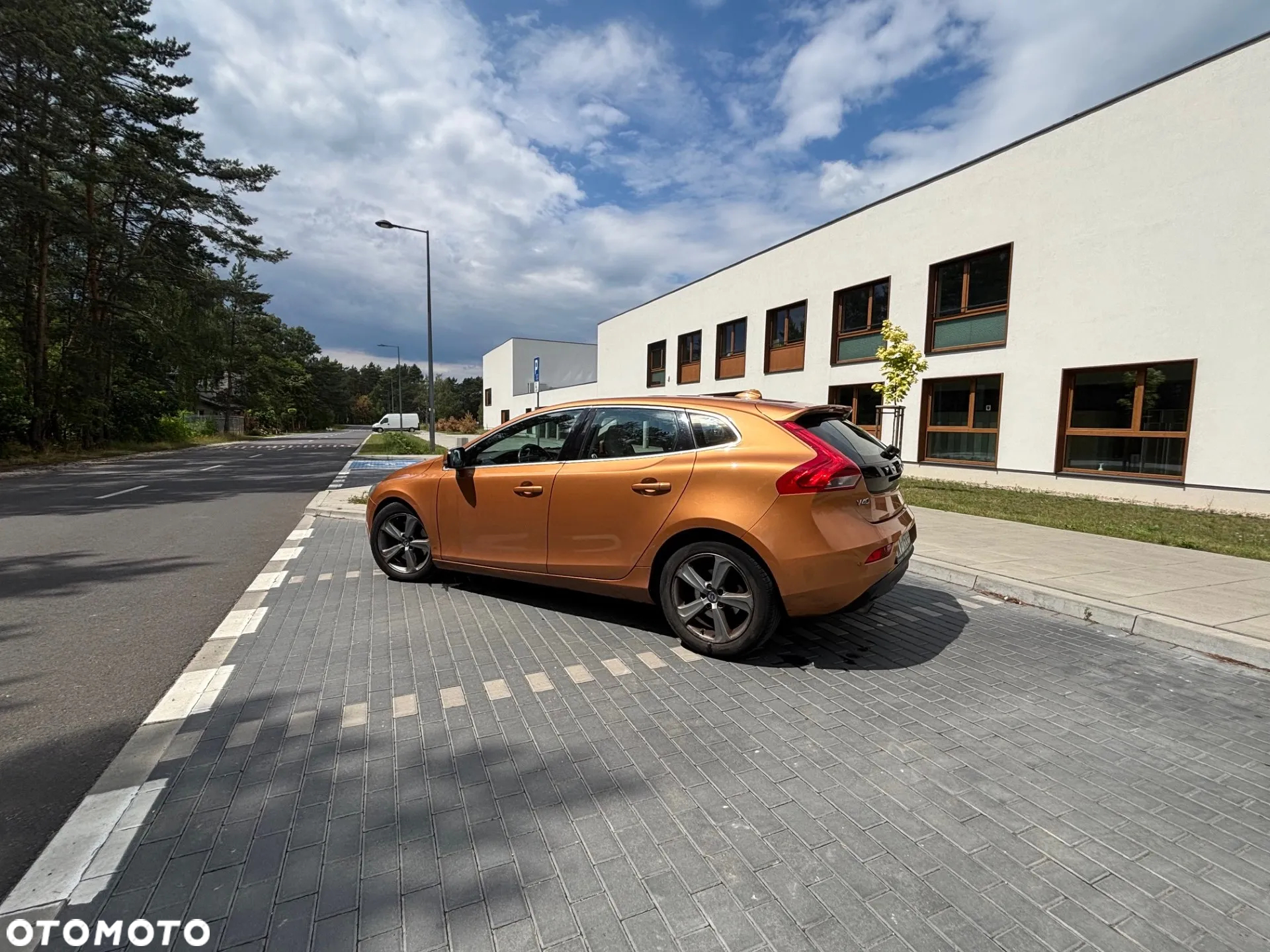 Volvo V40 D4 Summum - 3