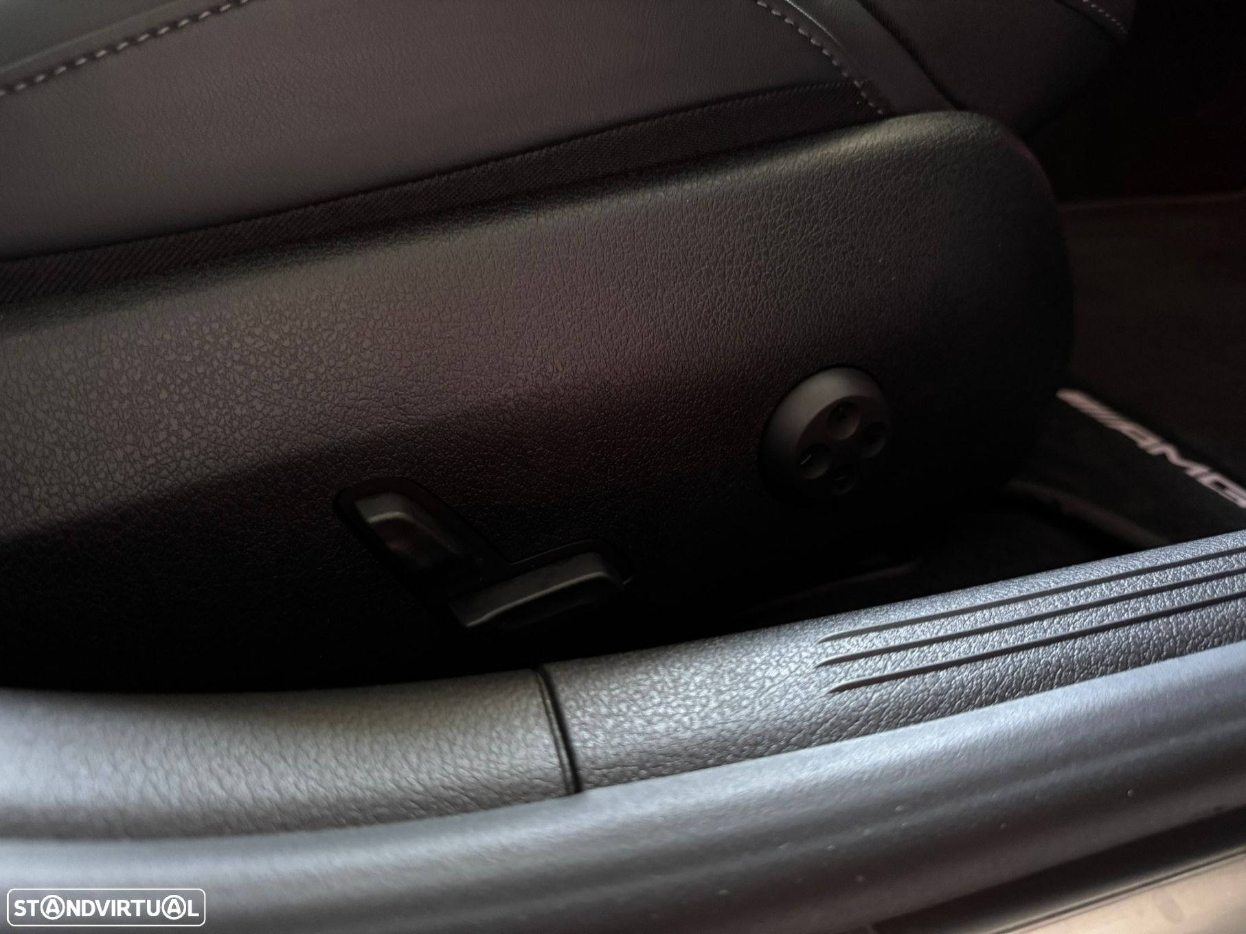 Mercedes-Benz C 300 d AMG Line - 18