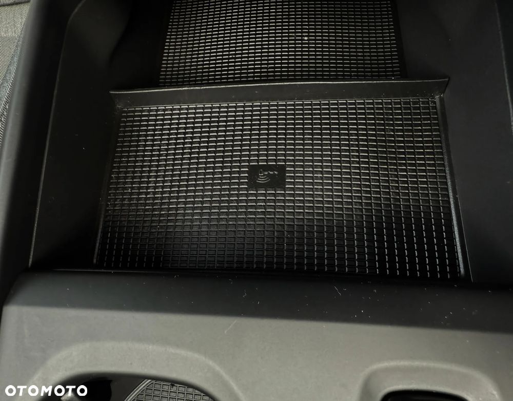 Volvo XC 40 T5 Recharge DKG Inscription Expression - 39