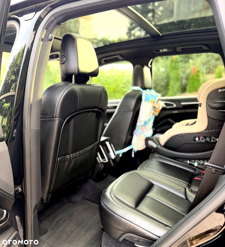 Porsche Cayenne Diesel Platinum Edition - 33