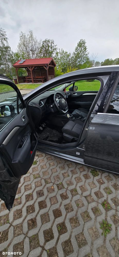 Citroën C4 VTi 120 Attraction - 16
