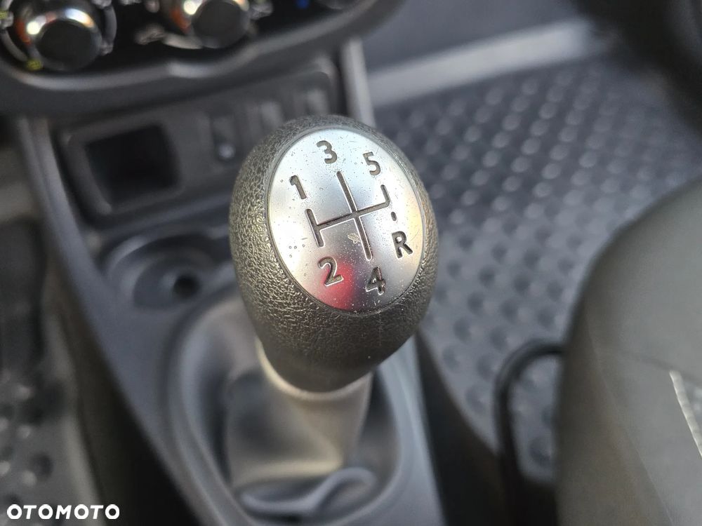 Dacia Duster 1.6 SCe Open S&S - 20