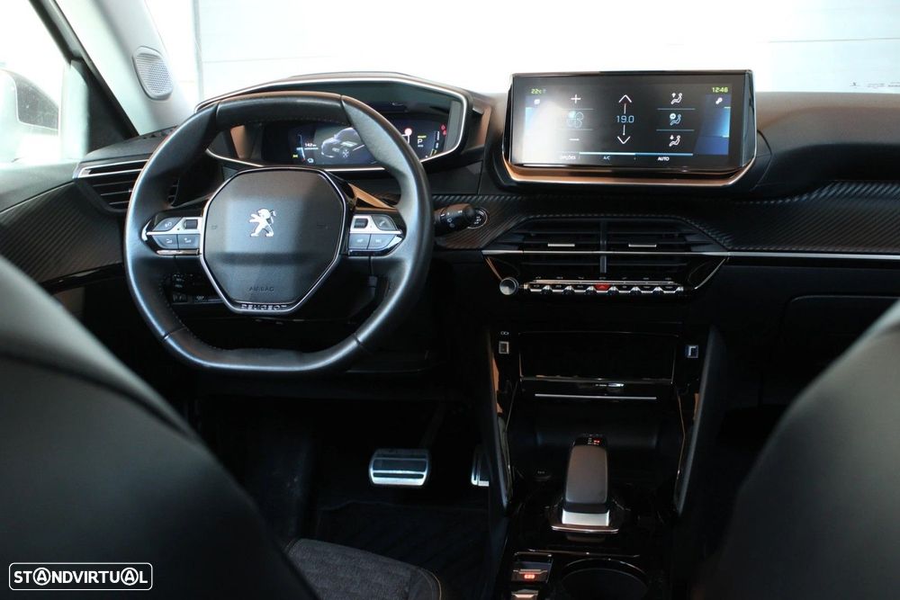Peugeot e-2008 Allure Pack - 6