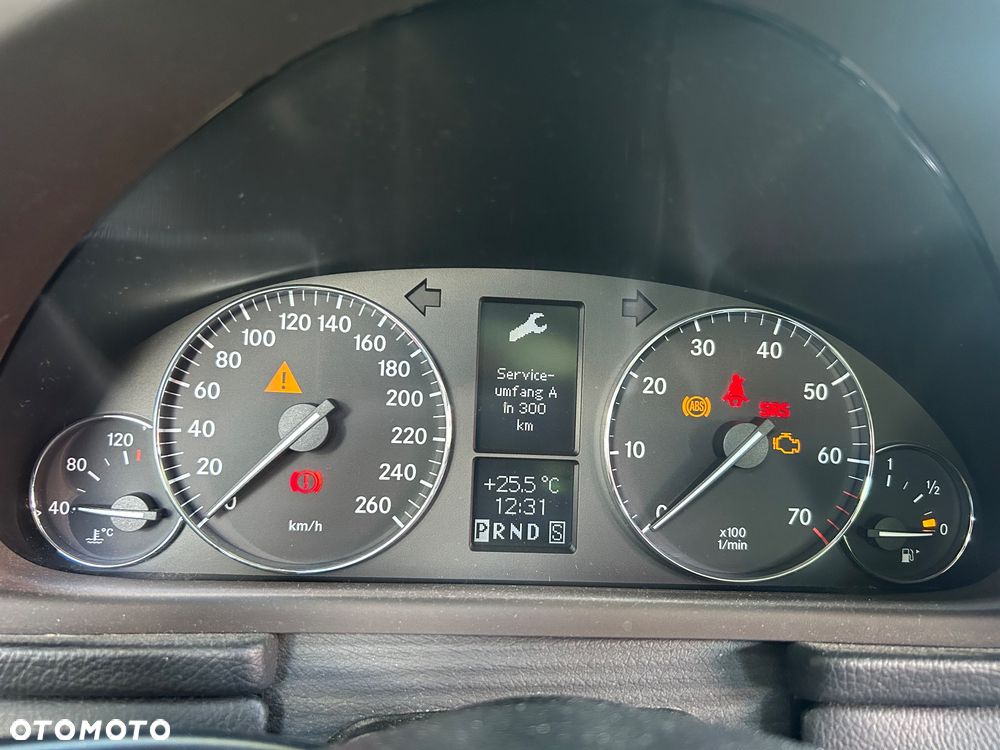 Mercedes-Benz Klasa C 200 Kompressor Automatik Avantgarde Sport Edition - 8