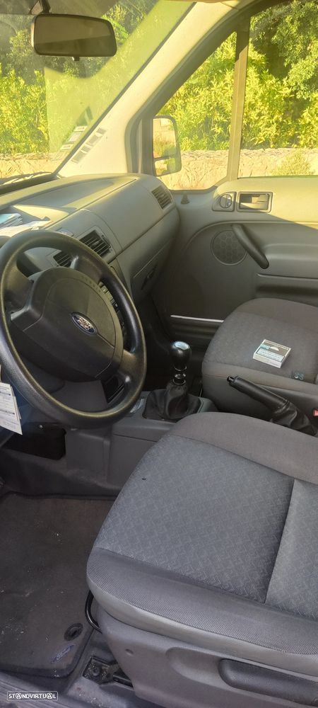 Ford Transit Connect - 4