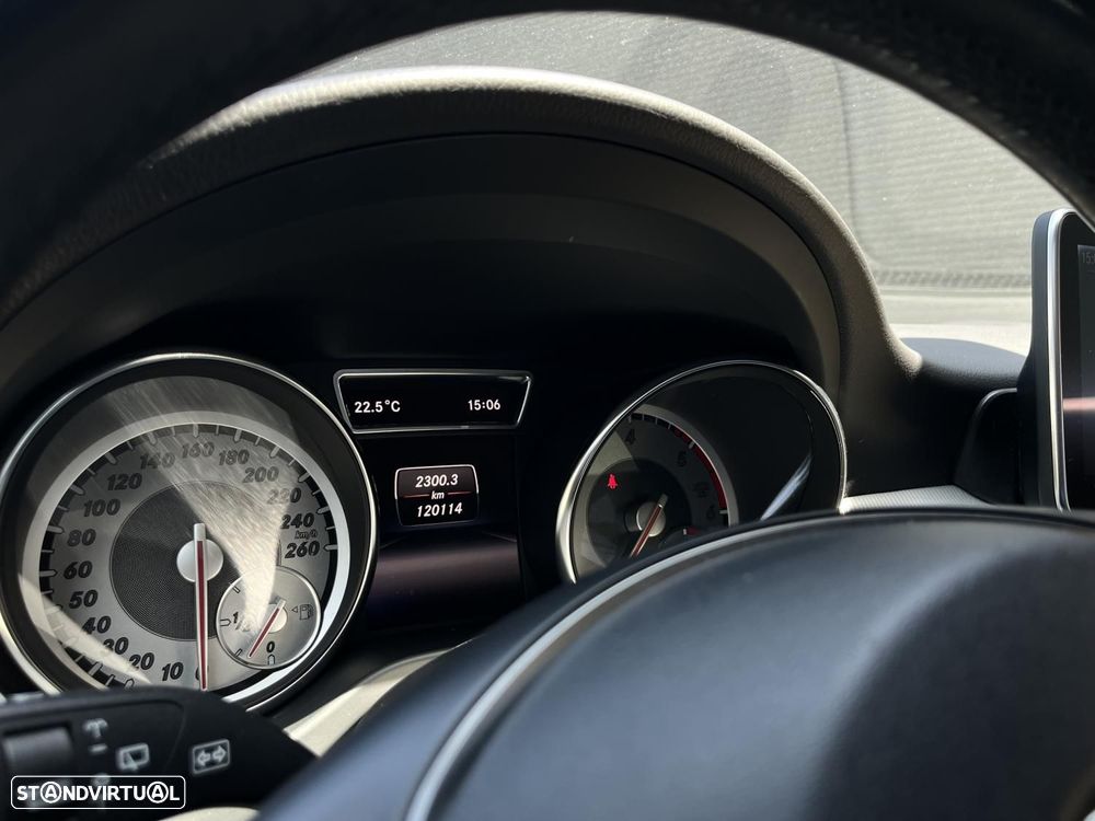 Mercedes-Benz CLA 200 d Shooting Brake Urban - 17