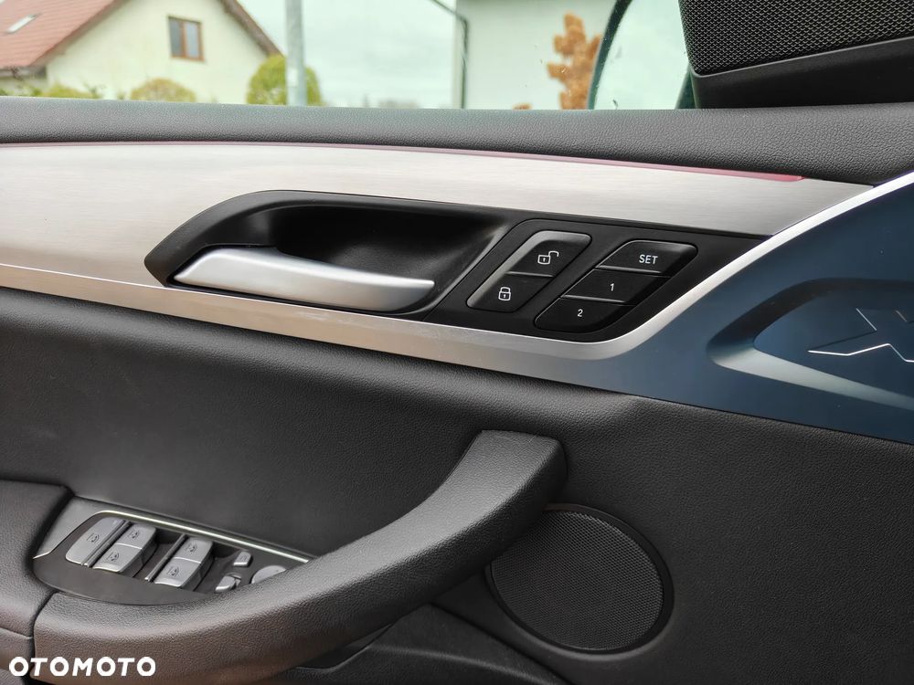 BMW X3 xDrive30i xLine - 13