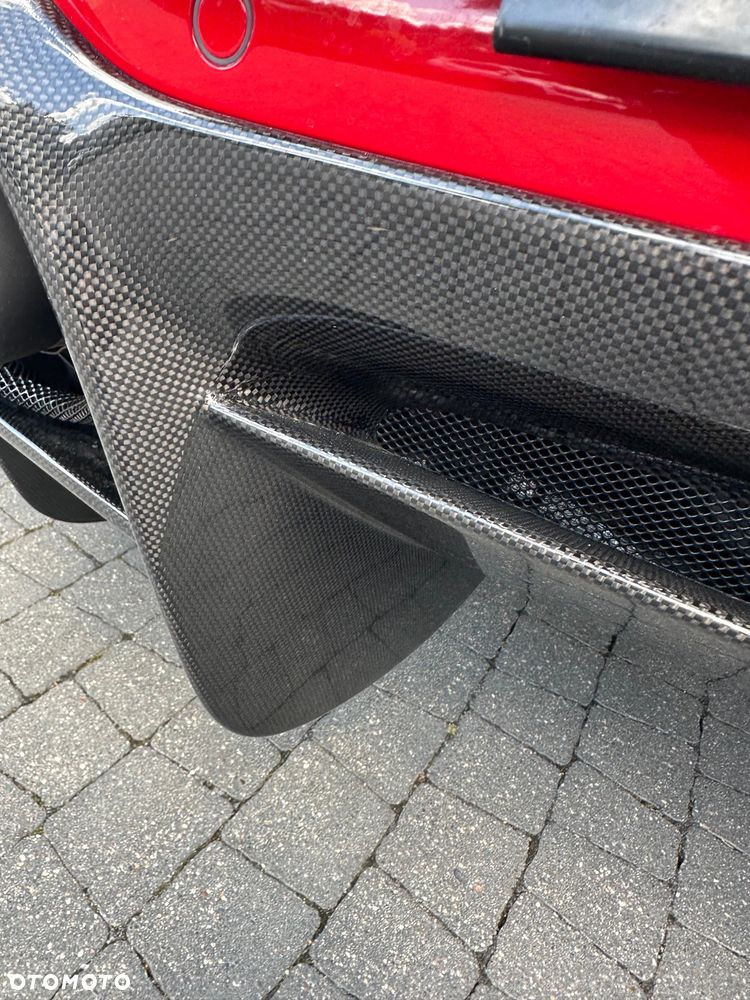 Ferrari F8 Spider Standard - 16