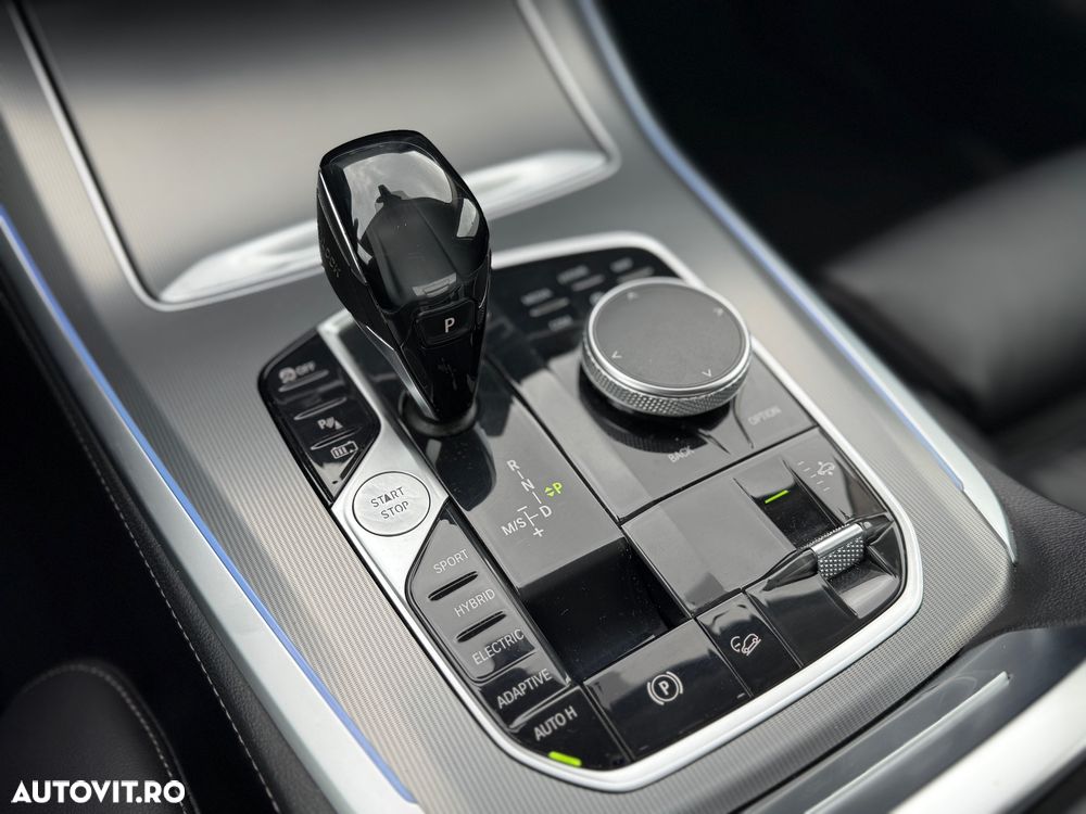 BMW X5 xDrive45e - 13