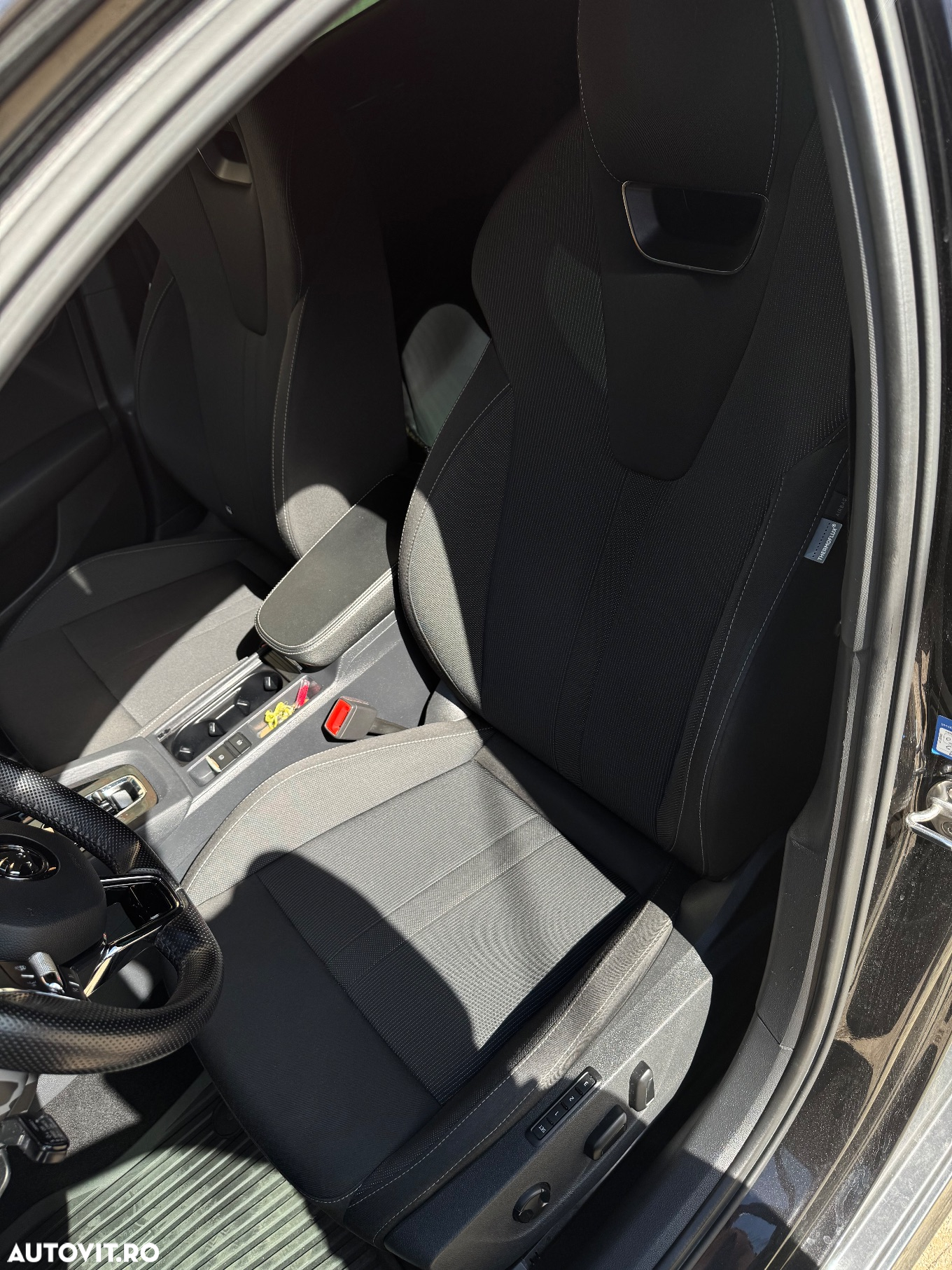 Skoda Octavia 2.0 TDI DSG Style - 12