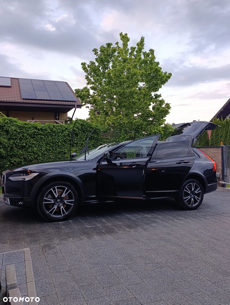 Volvo V90 Cross Country D5 AWD - 33
