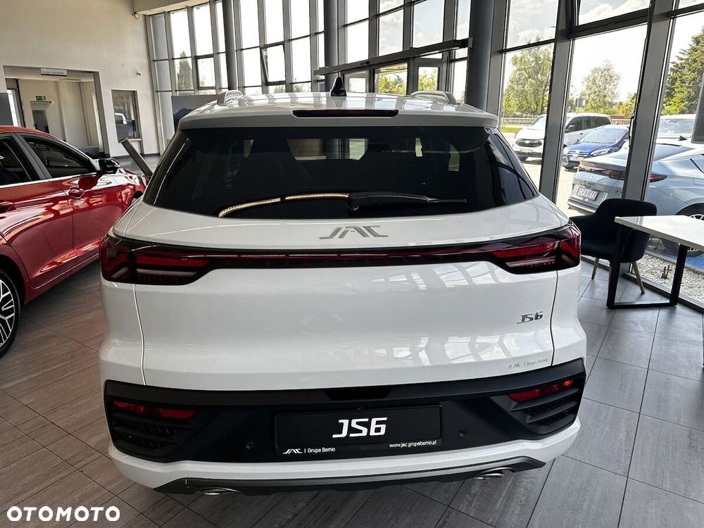 JAC JS6 - 7