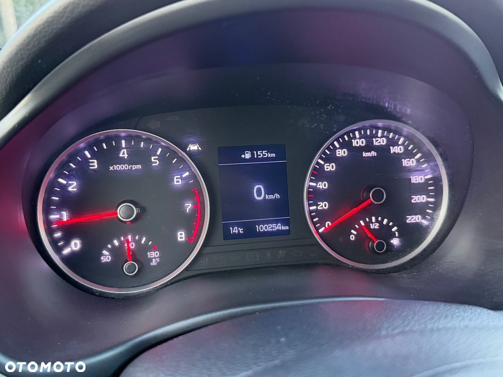 Kia Stonic - 26